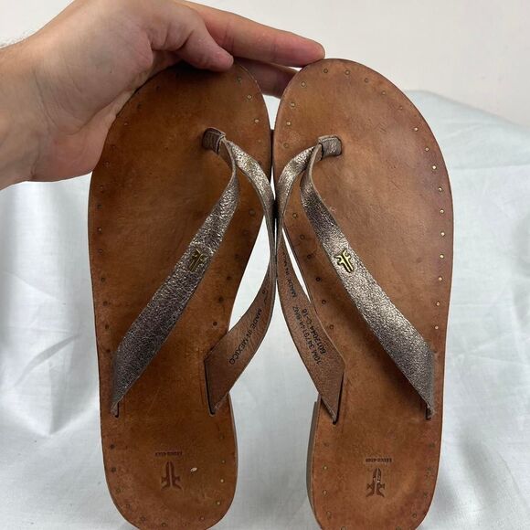 Frye Azalea Gray Leather Flip Flop Sandals Size 10 M - Picture 1 of 6